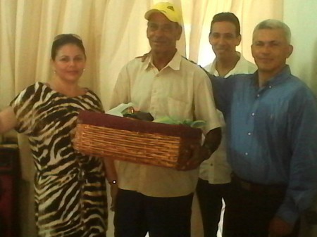 CANASTA PARA EL HNO ANGEL